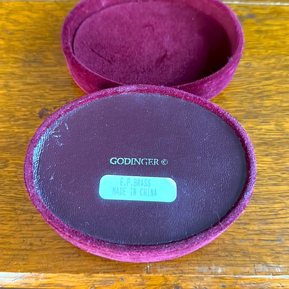Godinger Jewelry Box Vintage Red Velvet Silver Plated Trinket Box 🎁 - Picture 3 of 4